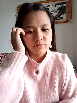 Snapshot of love-xx chatting on 10-27-25, 06:17 love-xx online show from 10-27-25, 06:17