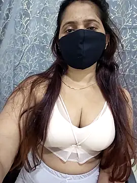 Snapshot of Bengoli_couple chatting on 12-04-25, 07:22 Bengoli couple online show from 12-04-25, 07:22