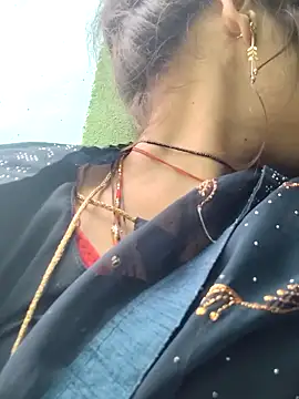 Snapshot of Bhumika_Love chatting on 10-25-25, 10:23 Bhumika Love online show from 10-25-25, 10:23