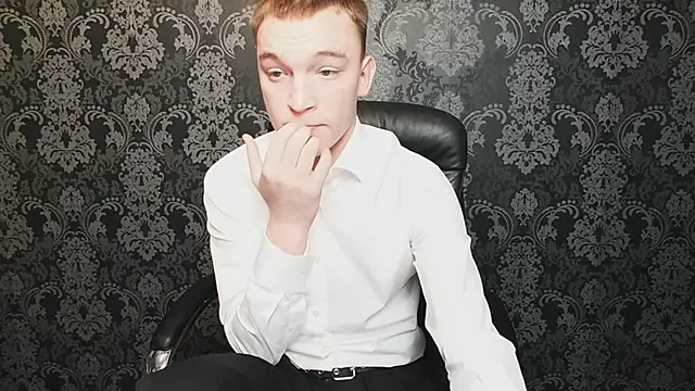 Snapshot of Derek_Banville chatting on 10-28-25, 12:19 Derek Banville online show from 10-28-25, 12:19