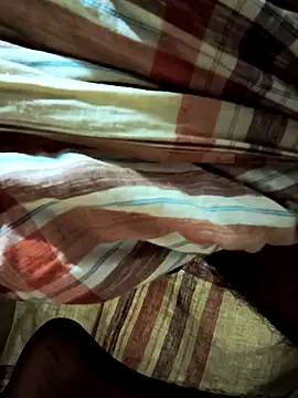 Snapshot of alfarabisami chatting on 10-29-25, 12:40 alfarabisami online show from 10-29-25, 12:40