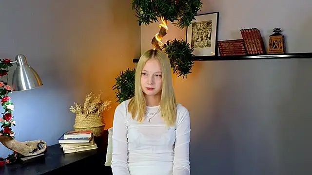 YungLyssy online show from 11-02-25, 02:58