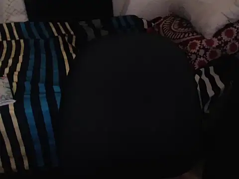 Snapshot of Negritatata chatting on 12-19-25, 01:12 Negritatata online show from 12-19-25, 01:12