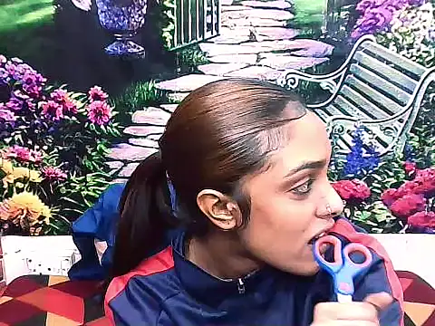 IndianPretty1 online show from 11-07-25, 05:18