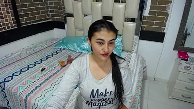 yuliet latin69 online show from 11-22-25, 02:16