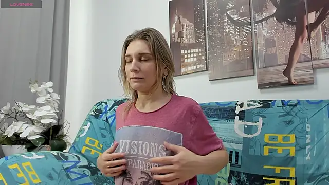 Tenderly Sophie online show from 01-11-26, 01:21