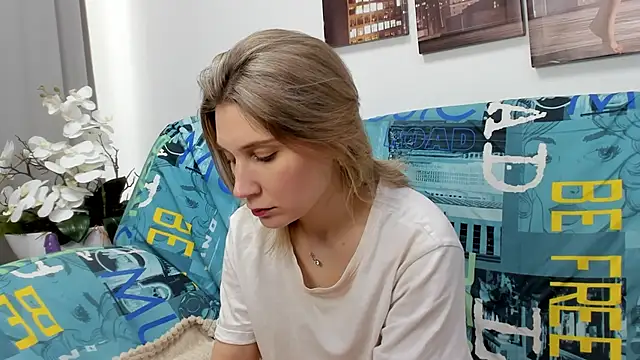 Tenderly Sophie online show from 03-02-26, 01:19