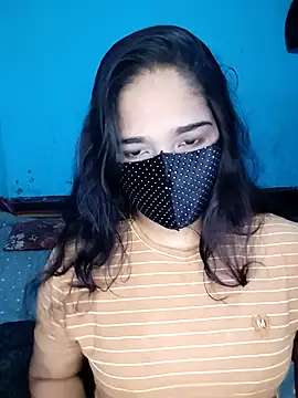 CoupleShow 432 online show from 11-14-25, 10:36