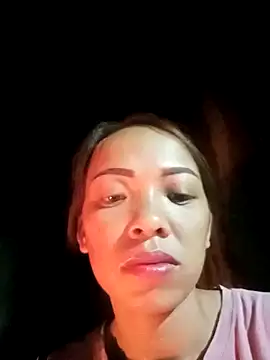 Snapshot of Karin-n chatting on 10-21-25, 10:54 Karin-n online show from 10-21-25, 10:54