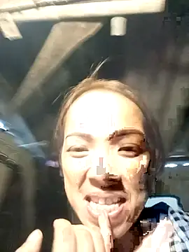 Snapshot of Karin-n chatting on 10-23-25, 10:03 Karin-n online show from 10-23-25, 10:03