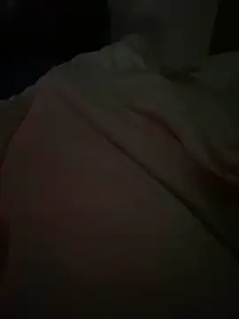 Snapshot of llllllllIIIll chatting on 02-18-26, 04:30 llllllllIIIll online show from 02-18-26, 04:30