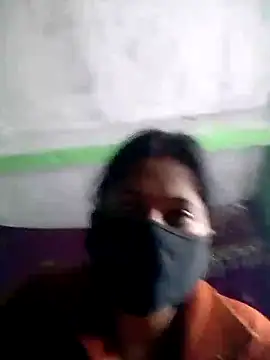 QRESABABY online show from 11-28-25, 06:32