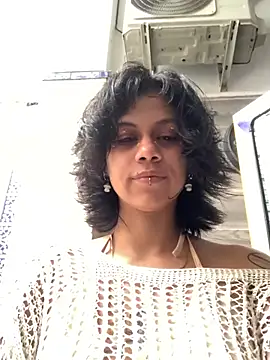 Snapshot of Athenea_sky_ chatting on 12-05-25, 07:21 Athenea sky online show from 12-05-25, 07:21