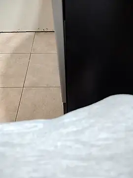 Snapshot of rosmeripelaes chatting on 11-24-25, 02:55 rosmeripelaes online show from 11-24-25, 02:55