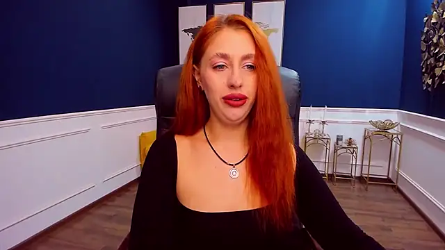 Snapshot of ZoeBurton chatting on 12-13-25, 09:20 ZoeBurton online show from 12-13-25, 09:20