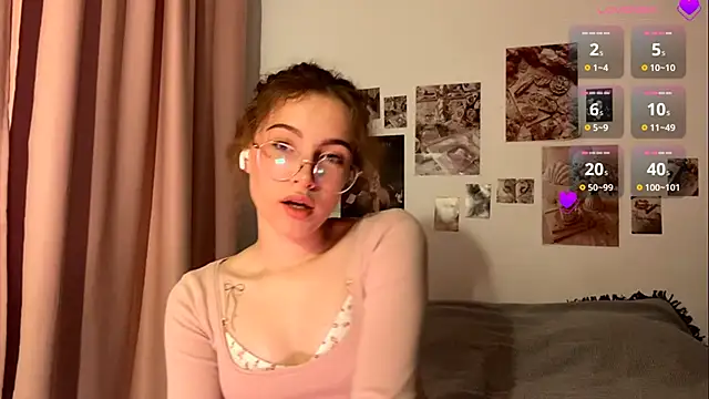 Kira Sanders online show from 12-15-25, 06:56