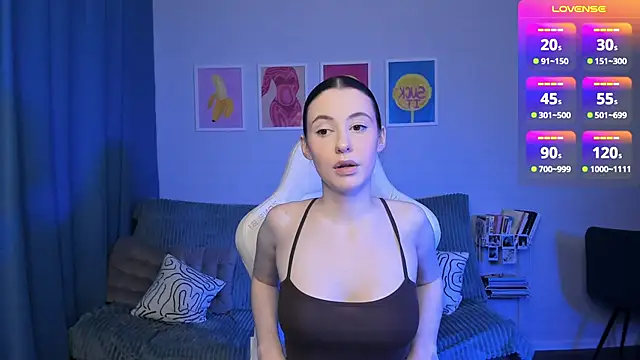 Baby Annabelle online show from 11-04-25, 07:13