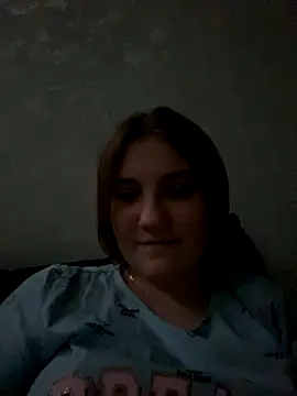 Snapshot of Emily_Sweety__ chatting on 10-21-25, 08:09 Emily Sweety   online show from 10-21-25, 08:09