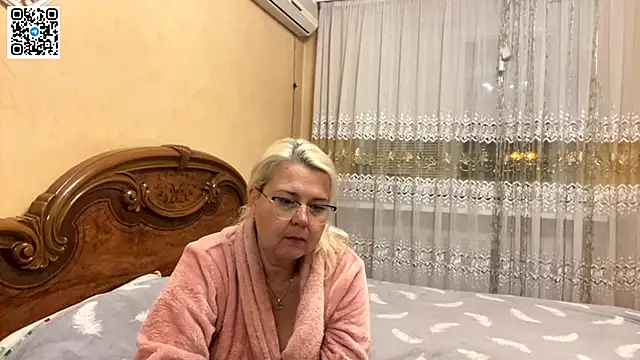 Snapshot of Galatea_2025 chatting on 11-13-25, 06:40 Galatea 2025 online show from 11-13-25, 06:40