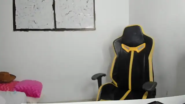 emily stars1 online show from 12-17-25, 06:30