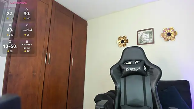 Snapshot of Amira_princess chatting on 10-25-25, 07:08 Amira princess online show from 10-25-25, 07:08