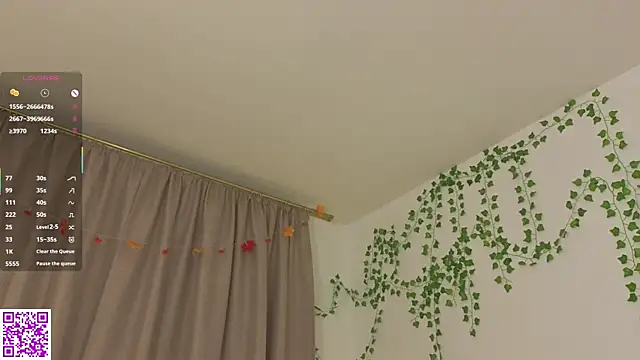 Snapshot of KissyCloud chatting on 11-04-25, 08:13 KissyCloud online show from 11-04-25, 08:13