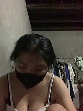 Snapshot of kimyonon chatting on 10-26-25, 01:55 kimyonon online show from 10-26-25, 01:55