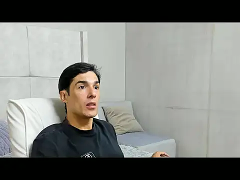 Snapshot of jupiter_333 chatting on 11-05-25, 06:30 jupiter 333 online show from 11-05-25, 06:30