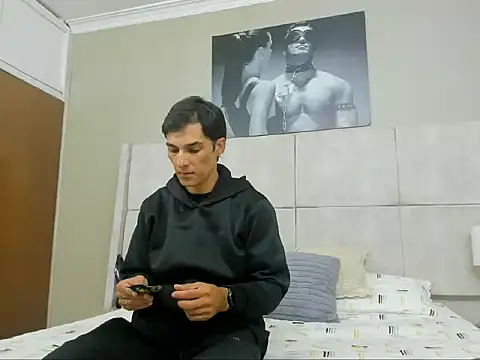 Snapshot of jupiter_333 chatting on 11-25-25, 06:08 jupiter 333 online show from 11-25-25, 06:08