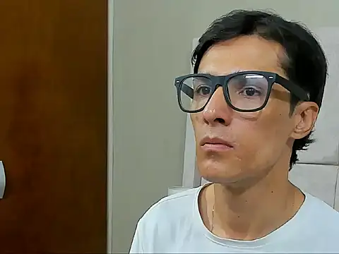 Snapshot of jupiter_333 chatting on 12-02-25, 03:29 jupiter 333 online show from 12-02-25, 03:29