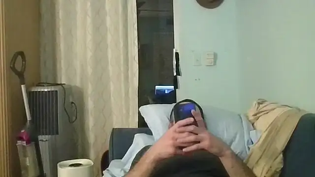 Snapshot of KosherCo313 chatting on 10-25-25, 04:53 KosherCo313 online show from 10-25-25, 04:53