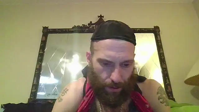 Snapshot of KosherCo313 chatting on 12-01-25, 03:00 KosherCo313 online show from 12-01-25, 03:00