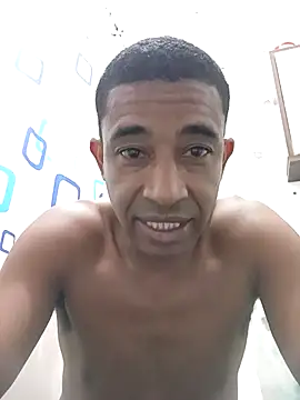 Snapshot of juniordotado87 chatting on 10-28-25, 08:44 juniordotado87 online show from 10-28-25, 08:44