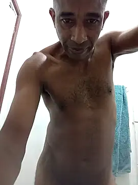 Snapshot of juniordotado87 chatting on 11-19-25, 12:10 juniordotado87 online show from 11-19-25, 12:10