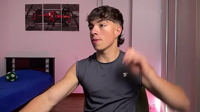 Snapshot of JUSTIN_JHONS chatting on 11-21-25, 09:24 JUSTIN JHONS online show from 11-21-25, 09:24