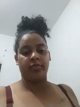 A gostosa25 online show from 01-12-26, 03:01