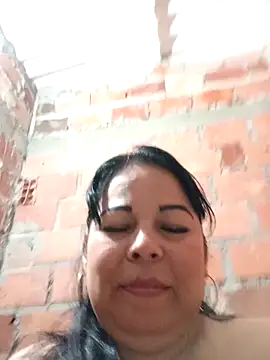 Snapshot of mother2-divorced chatting on 12-04-25, 12:58 mother2-divorced online show from 12-04-25, 12:58