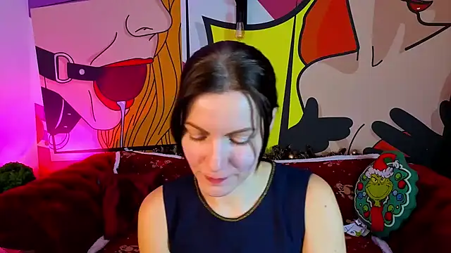 Snapshot of SofieMoons chatting on 12-16-25, 01:38 SofieMoons online show from 12-16-25, 01:38