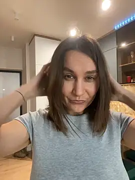 Snapshot of AliceLili chatting on 10-29-25, 09:55 AliceLili online show from 10-29-25, 09:55