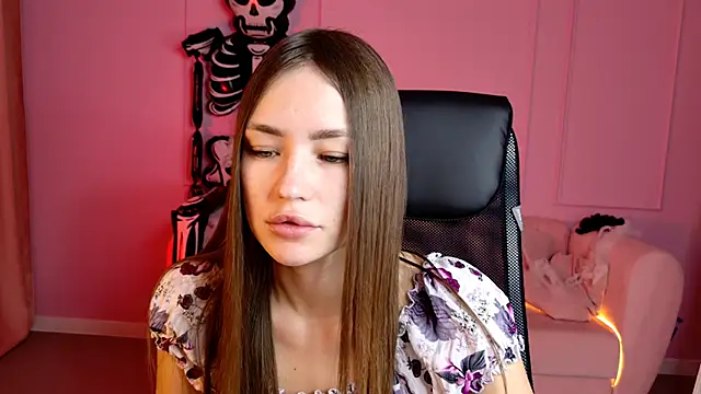 Snapshot of lollyrais chatting on 10-29-25, 09:44 lollyrais online show from 10-29-25, 09:44