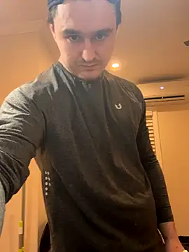 Snapshot of andrenoma427 chatting on 10-24-25, 02:41 andrenoma427 online show from 10-24-25, 02:41