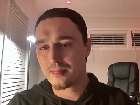 Snapshot of andrenoma427 chatting on 11-07-25, 04:34 andrenoma427 online show from 11-07-25, 04:34