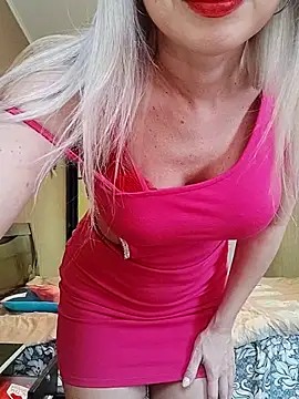 Snapshot of SelinaLovqx chatting on 11-03-25, 09:32 SelinaLovqx online show from 11-03-25, 09:32