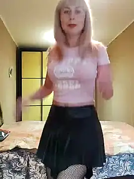 Snapshot of SelinaLovqx chatting on 11-09-25, 09:07 SelinaLovqx online show from 11-09-25, 09:07