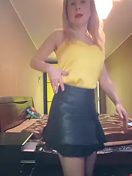 Snapshot of SelinaLovqx chatting on 02-12-26, 12:22 SelinaLovqx online show from 02-12-26, 12:22