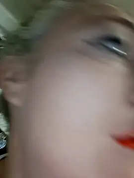 Raven Fantastic online show from 10-24-25, 07:43