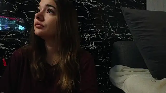 Biancka  online show from 12-15-25, 05:34