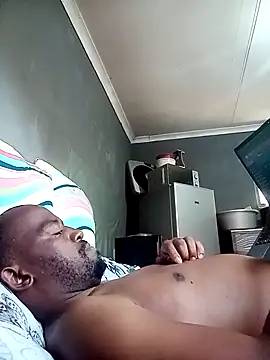 Snapshot of Mypunanibig chatting on 11-19-25, 10:26 Mypunanibig online show from 11-19-25, 10:26