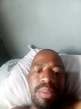 Snapshot of Mypunanibig chatting on 11-26-25, 01:12 Mypunanibig online show from 11-26-25, 01:12