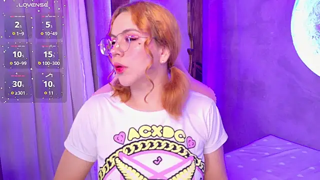 Snapshot of sussiestrawberry chatting on 12-01-25, 10:09 sussiestrawberry online show from 12-01-25, 10:09